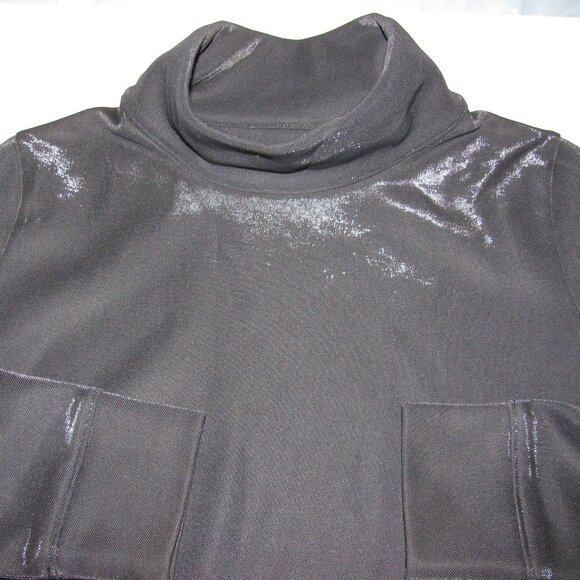 Under Armour Metallic Black Long Sleeve Turtle Neck Mens XS Loose  Cold gear - Picture 2 of 7